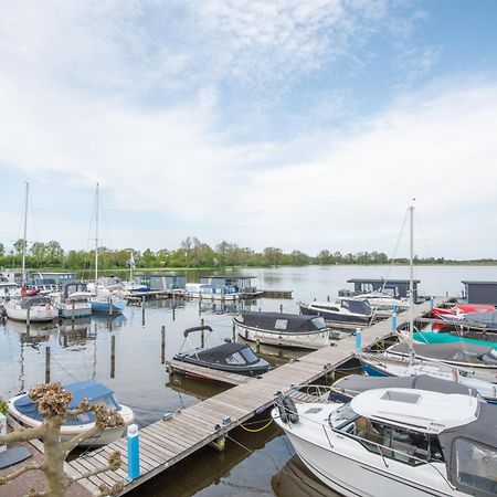 Meerzicht 24 - Luxury Family Accommodation With Beautiful Lake Side View Uitgeest Exterior foto