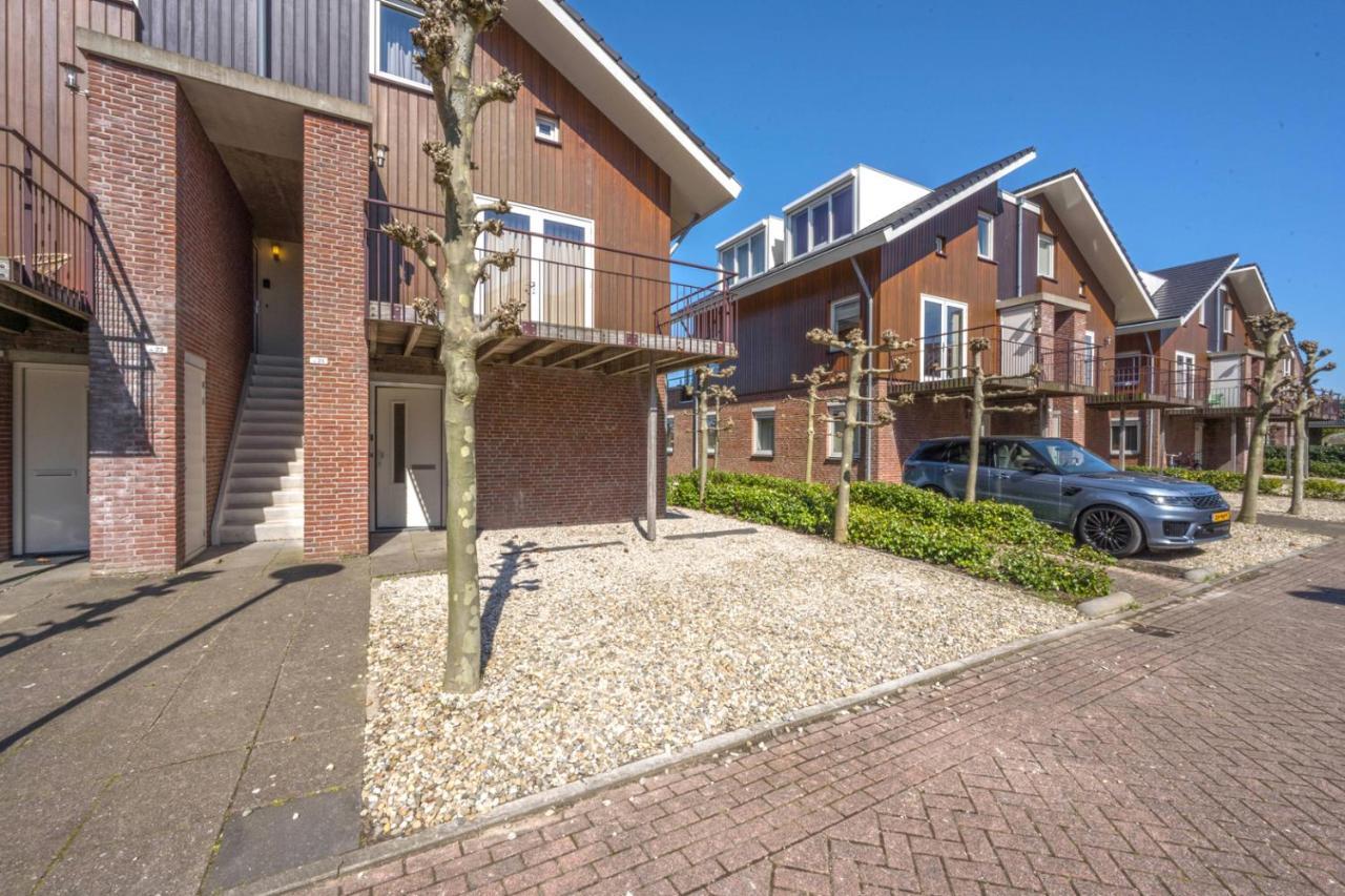 Meerzicht 24 - Luxury Family Accommodation With Beautiful Lake Side View Uitgeest Exterior foto